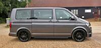 VOLKSWAGEN TRANSPORTER SHUTTLE