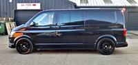 VOLKSWAGEN TRANSPORTER KOMBI
