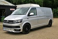 VOLKSWAGEN TRANSPORTER