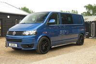 VOLKSWAGEN TRANSPORTER KOMBI