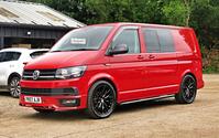 VOLKSWAGEN TRANSPORTER KOMBI