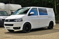 VOLKSWAGEN TRANSPORTER KOMBI