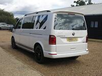 VOLKSWAGEN TRANSPORTER KOMBI
