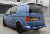 VOLKSWAGEN TRANSPORTER KOMBI