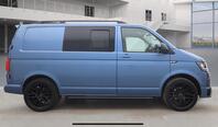 VOLKSWAGEN TRANSPORTER KOMBI